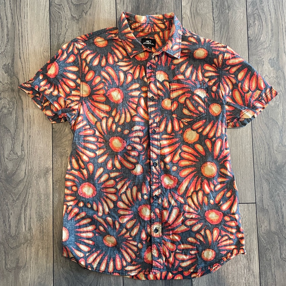 O’Neil floral button up